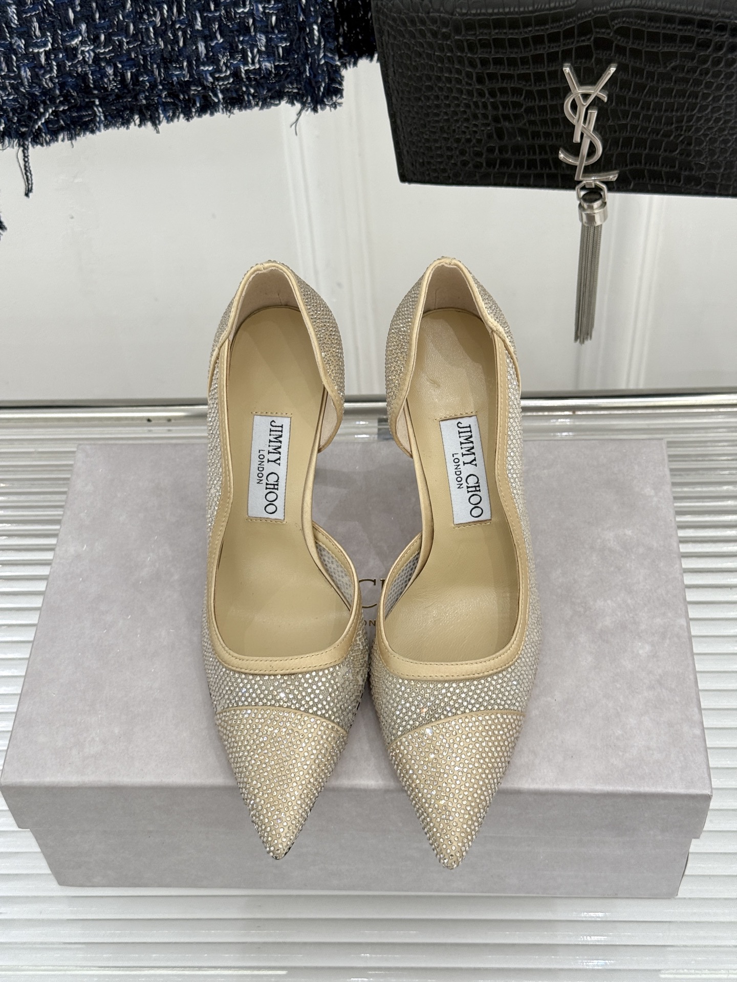Jimmy Choo/吉米周26WF新品 水晶饰网眼布高跟鞋婚鞋 网眼布缀满细碎水晶 侧空衬得脚踝纤细 细跟托出优雅感 
