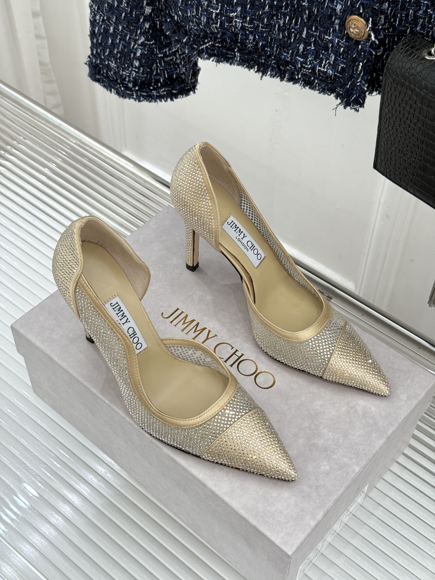 Jimmy Choo/吉米周26WF新品 水晶饰网眼布高跟鞋婚鞋 网眼布缀满细碎水晶 侧空衬得脚踝纤细 细跟托出优雅感 