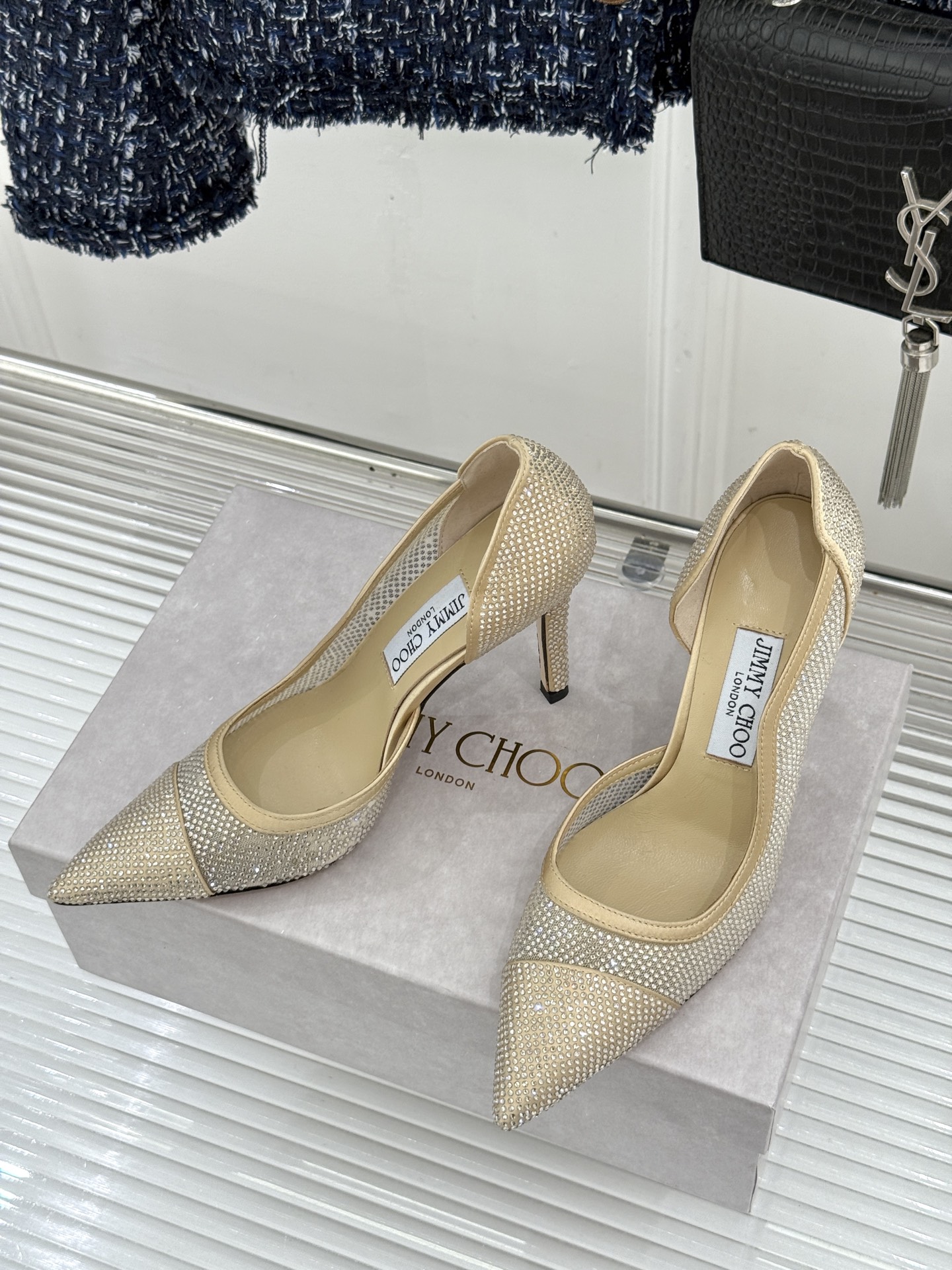 Jimmy Choo/吉米周26WF新品 水晶饰网眼布高跟鞋婚鞋 网眼布缀满细碎水晶 侧空衬得脚踝纤细 细跟托出优雅感 