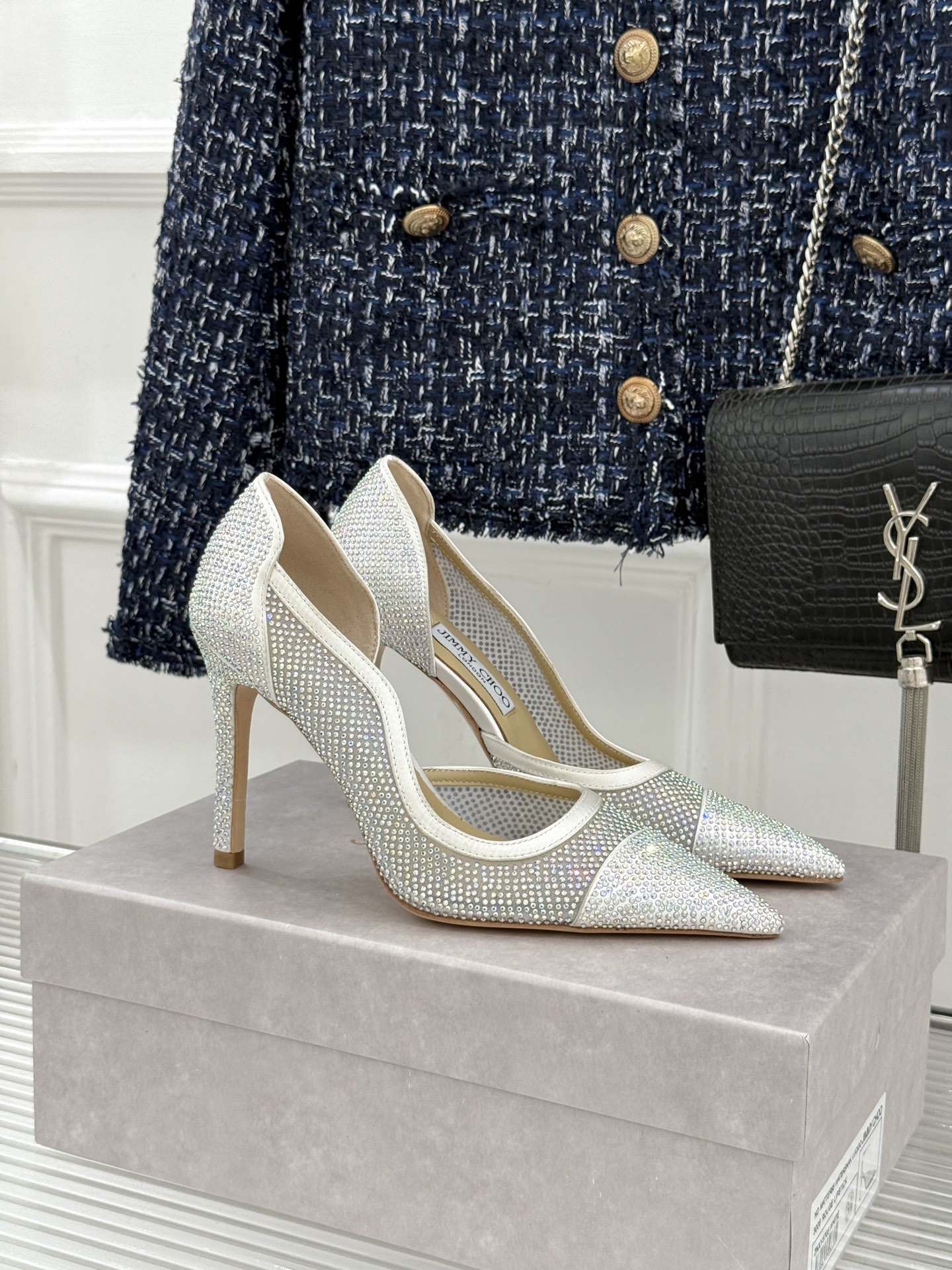 Jimmy Choo/吉米周26WF新品 水晶饰网眼布高跟鞋婚鞋 网眼布缀满细碎水晶 侧空衬得脚踝纤细 细跟托出优雅感 