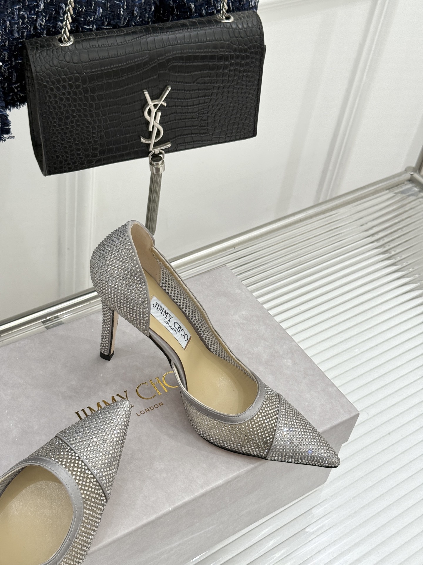 Jimmy Choo/吉米周26WF新品 水晶饰网眼布高跟鞋婚鞋 网眼布缀满细碎水晶 侧空衬得脚踝纤细 细跟托出优雅感 