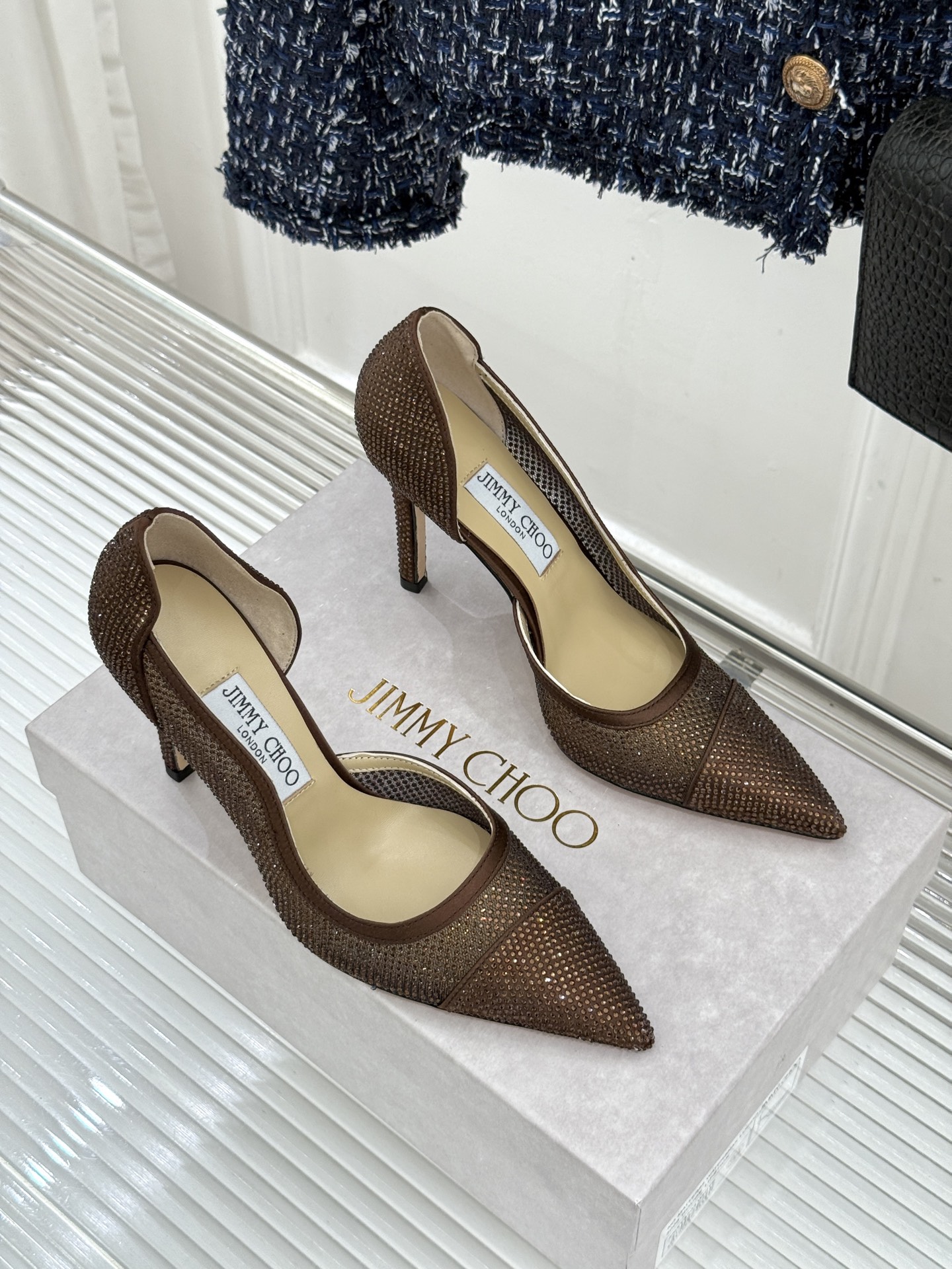 Jimmy Choo/吉米周26WF新品 水晶饰网眼布高跟鞋婚鞋 网眼布缀满细碎水晶 侧空衬得脚踝纤细 细跟托出优雅感 