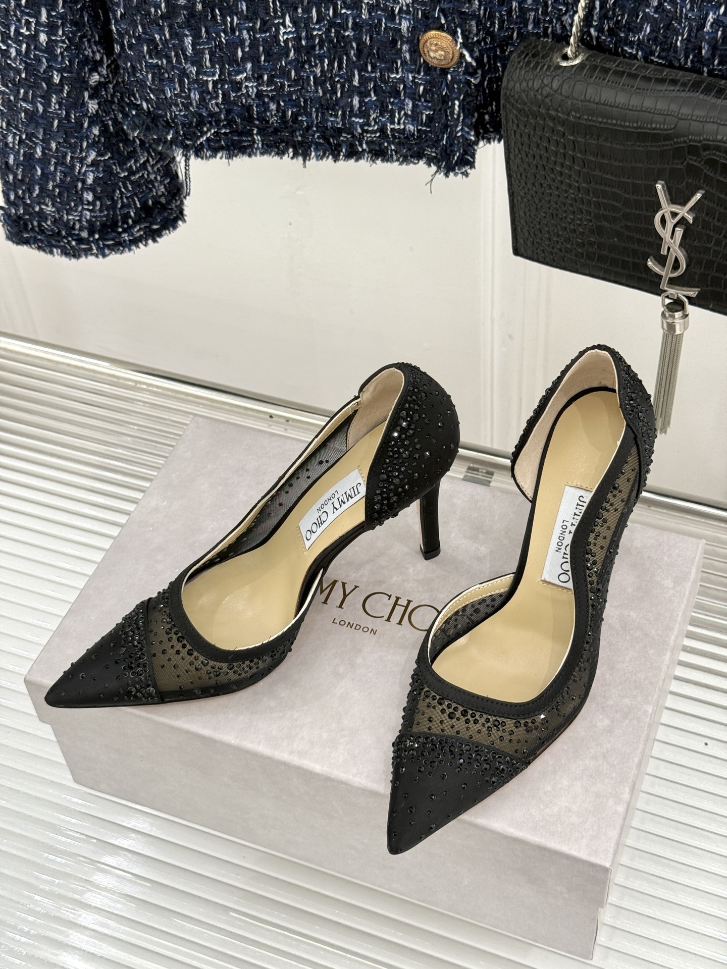 Jimmy Choo/吉米周26WF新品 网纱水钻侧空细跟高跟鞋婚鞋 网纱晕开柔雾感 水钻细碎闪着星光 侧空勾勒精致脚踝