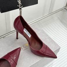 Jimmy Choo/吉米周26WF新品 漆皮尖头侧空细跟高跟鞋婚鞋 亮面漆皮泛着柔润光泽 尖头剪裁利落显腿长 侧空露肤 Jimmy Choo/吉米周26WF新品 漆皮尖头侧空细跟高跟鞋婚鞋 亮面漆皮泛着柔润光泽 尖头剪裁利落显腿长 侧空露肤
