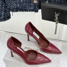 Jimmy Choo/吉米周26WF新品 漆皮尖头侧空细跟高跟鞋婚鞋 亮面漆皮泛着柔润光泽 尖头剪裁利落显腿长 侧空露肤 Jimmy Choo/吉米周26WF新品 漆皮尖头侧空细跟高跟鞋婚鞋 亮面漆皮泛着柔润光泽 尖头剪裁利落显腿长 侧空露肤