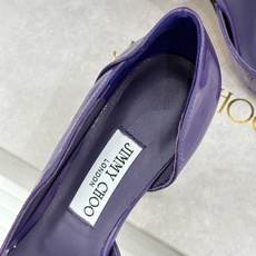 Jimmy Choo/吉米周26WF新品 漆皮尖头侧空细跟高跟鞋婚鞋 亮面漆皮泛着柔润光泽 尖头剪裁利落显腿长 侧空露肤 Jimmy Choo/吉米周26WF新品 漆皮尖头侧空细跟高跟鞋婚鞋 亮面漆皮泛着柔润光泽 尖头剪裁利落显腿长 侧空露肤