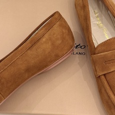 Gianvito Rossi 26WF新品 麂皮复古平底乐福鞋 麂皮复古自带高级肌理 平底软弹久走不累 一脚蹬穿脱超省心 Gianvito Rossi 26WF新品 麂皮复古平底乐福鞋 麂皮复古自带高级肌理 平底软弹久走不累 一脚蹬穿脱超省心