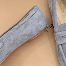 Gianvito Rossi 26WF新品 麂皮复古平底乐福鞋 麂皮复古自带高级肌理 平底软弹久走不累 一脚蹬穿脱超省心 Gianvito Rossi 26WF新品 麂皮复古平底乐福鞋 麂皮复古自带高级肌理 平底软弹久走不累 一脚蹬穿脱超省心