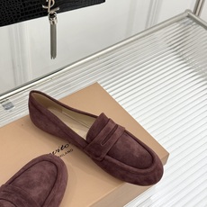 Gianvito Rossi 26WF新品 麂皮复古平底乐福鞋 麂皮复古自带高级肌理 平底软弹久走不累 一脚蹬穿脱超省心 Gianvito Rossi 26WF新品 麂皮复古平底乐福鞋 麂皮复古自带高级肌理 平底软弹久走不累 一脚蹬穿脱超省心