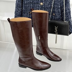 Jil Sander/吉尔桑达极 26WF新品 极简复古侧拉链骑士靴长靴 侧拉链藏着极简巧思 意大利小牛皮软润细腻 弧度 Jil Sander/吉尔桑达极 26WF新品 极简复古侧拉链骑士靴长靴 侧拉链藏着极简巧思 意大利小牛皮软润细腻 弧度