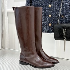 Jil Sander/吉尔桑达极 26WF新品 极简复古侧拉链骑士靴长靴 侧拉链藏着极简巧思 意大利小牛皮软润细腻 弧度 Jil Sander/吉尔桑达极 26WF新品 极简复古侧拉链骑士靴长靴 侧拉链藏着极简巧思 意大利小牛皮软润细腻 弧度