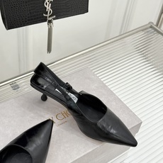 Jimmy Choo/吉米周26WF新品 尖头猫跟凉鞋 尖头秒拉腿部线条 猫跟稳当久穿不累脚 后绊带贴合纤细脚踝 细带勾 Jimmy Choo/吉米周26WF新品 尖头猫跟凉鞋 尖头秒拉腿部线条 猫跟稳当久穿不累脚 后绊带贴合纤细脚踝 细带勾