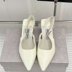 Jimmy Choo/吉米周26WF新品 尖头猫跟凉鞋 尖头秒拉腿部线条 猫跟稳当久穿不累脚 后绊带贴合纤细脚踝 细带勾 Jimmy Choo/吉米周26WF新品 尖头猫跟凉鞋 尖头秒拉腿部线条 猫跟稳当久穿不累脚 后绊带贴合纤细脚踝 细带勾