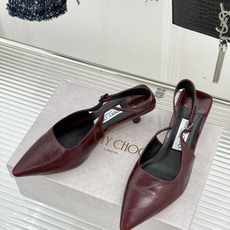 Jimmy Choo/吉米周26WF新品 尖头猫跟凉鞋 尖头秒拉腿部线条 猫跟稳当久穿不累脚 后绊带贴合纤细脚踝 细带勾 Jimmy Choo/吉米周26WF新品 尖头猫跟凉鞋 尖头秒拉腿部线条 猫跟稳当久穿不累脚 后绊带贴合纤细脚踝 细带勾