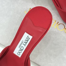 Jimmy Choo/吉米周26WF新品 金属花朵方头高跟拖鞋 金属花缀着细碎钻光 方头廓形利落又摩登 小羊皮内里软润又 Jimmy Choo/吉米周26WF新品 金属花朵方头高跟拖鞋 金属花缀着细碎钻光 方头廓形利落又摩登 小羊皮内里软润又