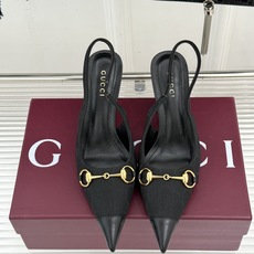 Gucci/古驰26WF新品Donna系列 马衔扣尖头高跟鞋凉鞋 经典马衔扣缀鞋面 尖头线条修饰纤细脚型 细跟拉长腿型比 Gucci/古驰26WF新品Donna系列 马衔扣尖头高跟鞋凉鞋 经典马衔扣缀鞋面 尖头线条修饰纤细脚型 细跟拉长腿型比