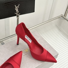 Jimmy Choo/吉米周26WF新品 真丝尖头侧空细跟高跟鞋 真丝缎面泛着柔润微光 尖头剪裁利落显腿长 侧空露肤衬得 Jimmy Choo/吉米周26WF新品 真丝尖头侧空细跟高跟鞋 真丝缎面泛着柔润微光 尖头剪裁利落显腿长 侧空露肤衬得