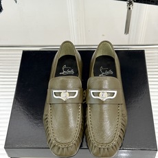 男码+20 ChristinLouboutin/CL26WF新品 复古褶皱英伦乐情侣款福鞋 金属扣自带奢牌锋芒 手工褶皱 男码+20 ChristinLouboutin/CL26WF新品 复古褶皱英伦乐情侣款福鞋 金属扣自带奢牌锋芒 手工褶皱