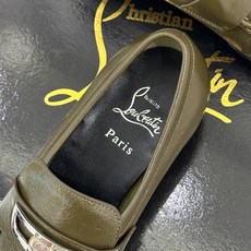 男码+20 ChristinLouboutin/CL26WF新品 复古褶皱英伦乐情侣款福鞋 金属扣自带奢牌锋芒 手工褶皱 男码+20 ChristinLouboutin/CL26WF新品 复古褶皱英伦乐情侣款福鞋 金属扣自带奢牌锋芒 手工褶皱