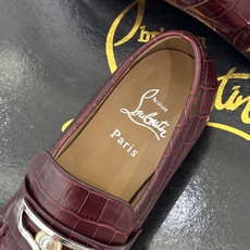 男码+20 ChristinLouboutin/CL26WF新品 复古褶皱英伦乐情侣款福鞋 金属扣自带奢牌锋芒 手工褶皱 男码+20 ChristinLouboutin/CL26WF新品 复古褶皱英伦乐情侣款福鞋 金属扣自带奢牌锋芒 手工褶皱