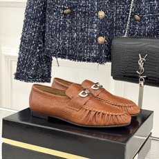 男码+20 ChristinLouboutin/CL26WF新品 复古褶皱英伦乐情侣款福鞋 金属扣自带奢牌锋芒 手工褶皱 男码+20 ChristinLouboutin/CL26WF新品 复古褶皱英伦乐情侣款福鞋 金属扣自带奢牌锋芒 手工褶皱