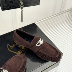 男码+20 ChristinLouboutin/CL26WF新品 复古褶皱英伦乐情侣款福鞋 金属扣自带奢牌锋芒 手工褶皱 男码+20 ChristinLouboutin/CL26WF新品 复古褶皱英伦乐情侣款福鞋 金属扣自带奢牌锋芒 手工褶皱