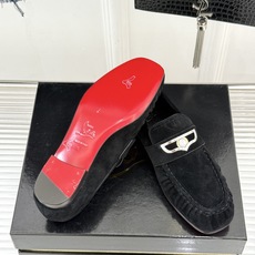 男码+20 ChristinLouboutin/CL26WF新品 复古褶皱英伦乐情侣款福鞋 金属扣自带奢牌锋芒 手工褶皱 男码+20 ChristinLouboutin/CL26WF新品 复古褶皱英伦乐情侣款福鞋 金属扣自带奢牌锋芒 手工褶皱