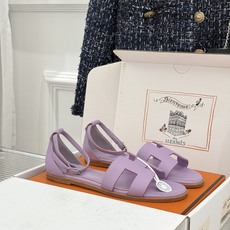 (配原版飞机盒) Hermès/爱马仕经典H型 平底凉鞋 标志性的“H”元素 以剪裁呈现 Epsom牛皮细腻又挺括 平 (配原版飞机盒) Hermès/爱马仕经典H型 平底凉鞋 标志性的“H”元素 以剪裁呈现 Epsom牛皮细腻又挺括 平