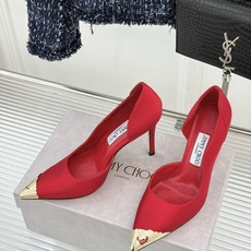 Jimmy Choo/吉米周26WF新品 真丝金属头侧空高跟鞋 真丝缎面贴脚背 金属鞋头凝一抹冷冽光 侧空裁出纤细脚踝 Jimmy Choo/吉米周26WF新品 真丝金属头侧空高跟鞋 真丝缎面贴脚背 金属鞋头凝一抹冷冽光 侧空裁出纤细脚踝