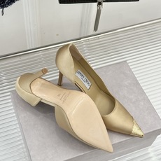 Jimmy Choo/吉米周26WF新品 真丝金属头侧空高跟鞋 真丝缎面贴脚背 金属鞋头凝一抹冷冽光 侧空裁出纤细脚踝 Jimmy Choo/吉米周26WF新品 真丝金属头侧空高跟鞋 真丝缎面贴脚背 金属鞋头凝一抹冷冽光 侧空裁出纤细脚踝