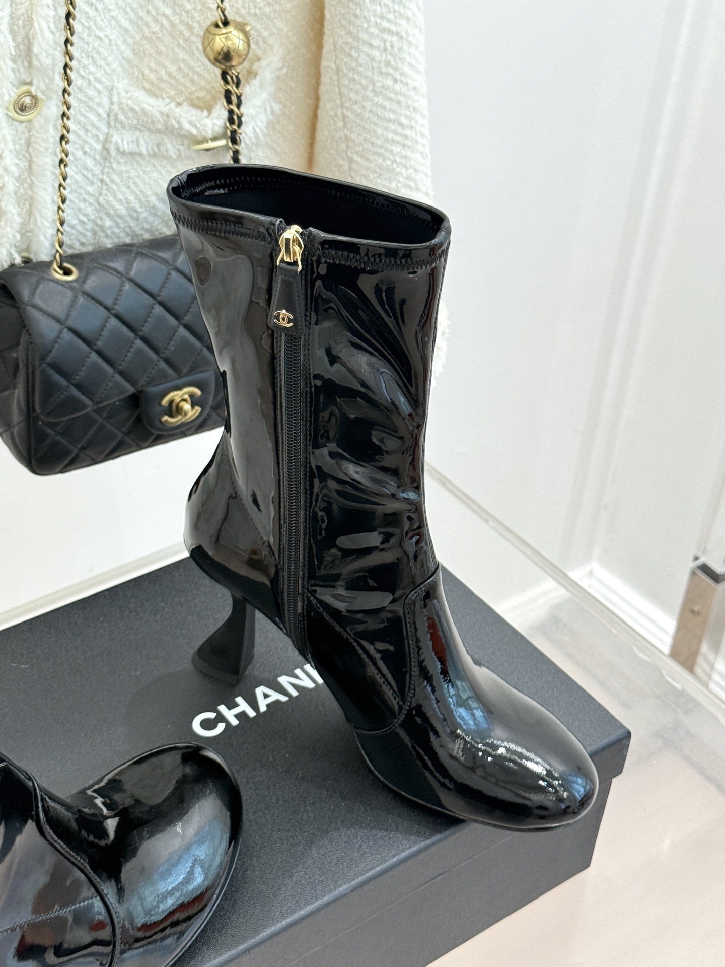 CHANE*｜小香26K秋冬新品 极简圆头高跟弹力短靴 鞋柜压轴的宝藏短靴 秋冬必入的封神款 极简圆头藏着高级感 高跟撑