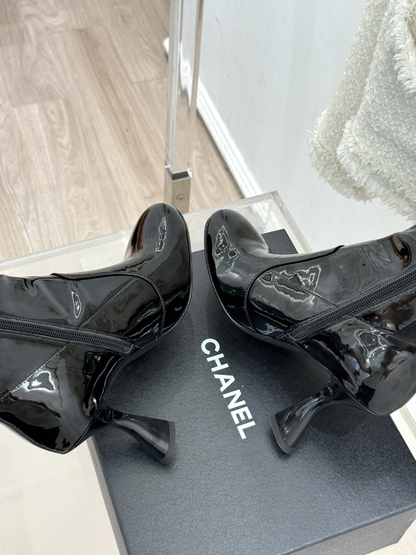 CHANE*｜小香26K秋冬新品 极简圆头高跟弹力短靴 鞋柜压轴的宝藏短靴 秋冬必入的封神款 极简圆头藏着高级感 高跟撑