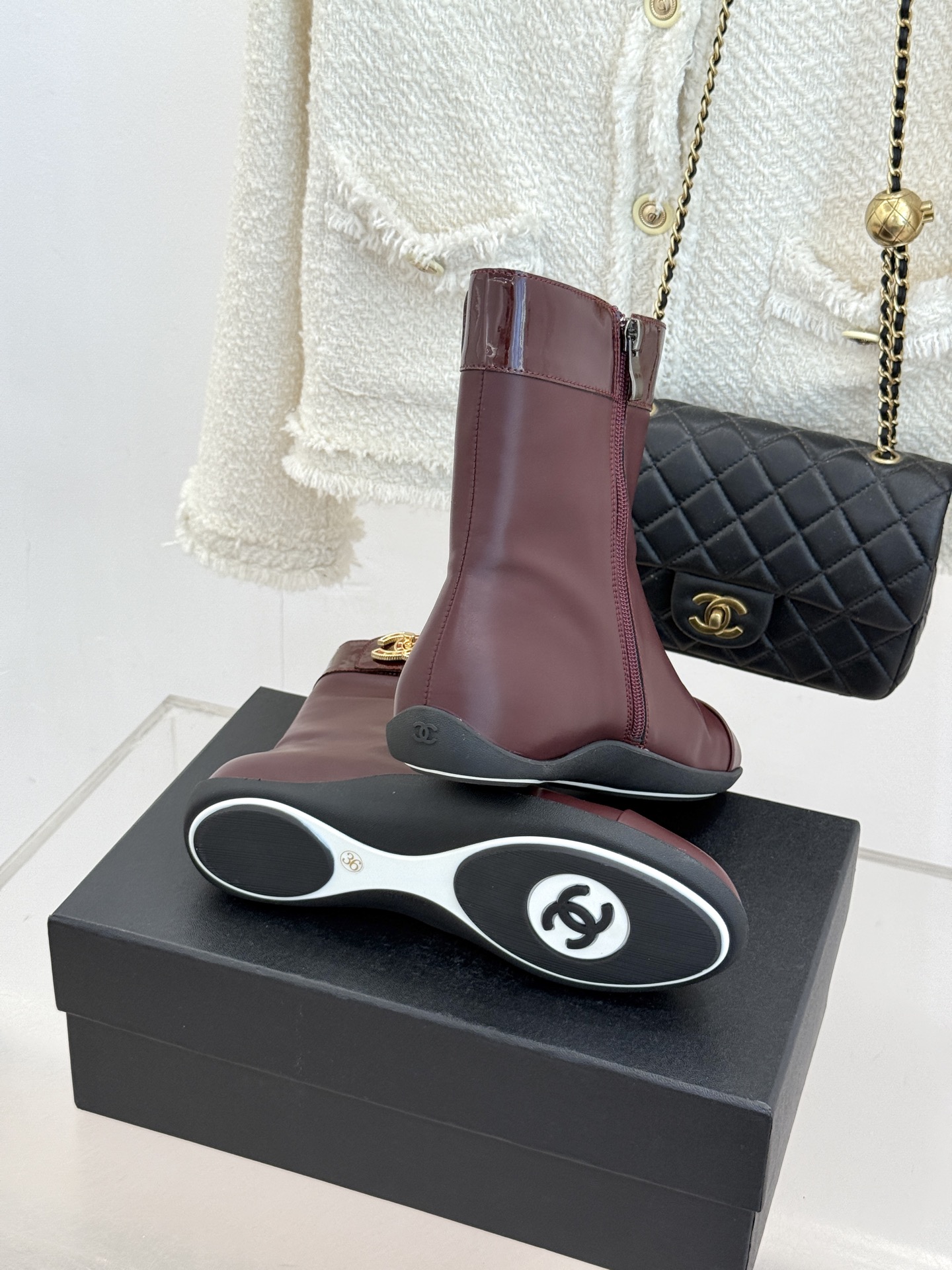 CHANE*｜小香26K秋冬新品 双C书包扣侧拉链内增高短靴 双C书包扣扣精致吸睛 侧拉链顺滑一秒穿脱 内增高悄悄拔身高