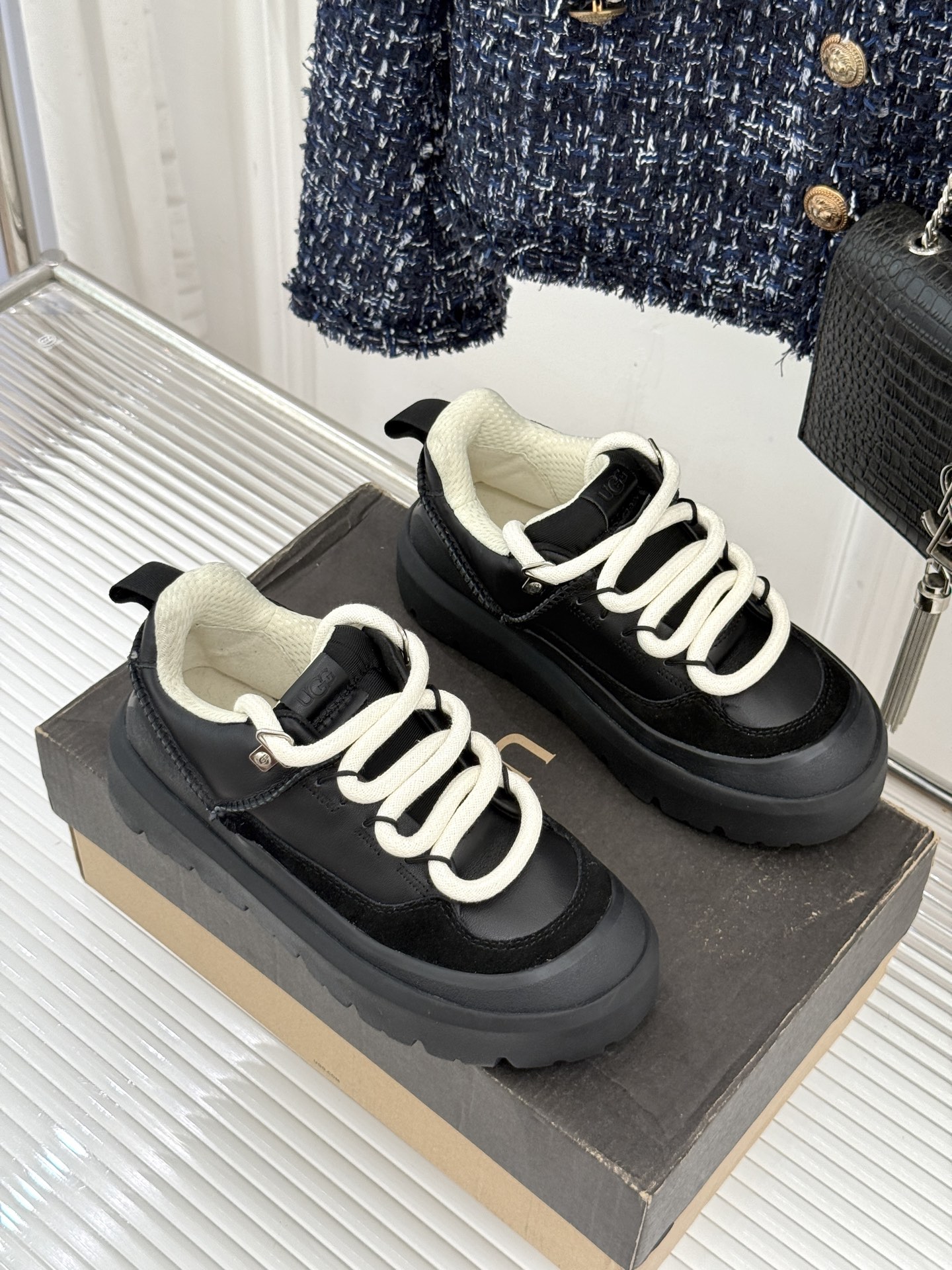 (男码➕10) UGG 26WF新品复古厚底拼色 情侣款系带增高休闲鞋运动鞋 复古拼色质感拉满 厚底增高秒变大长腿 系带 (男码➕10) UGG 26WF新品复古厚底拼色 情侣款系带增高休闲鞋运动鞋 复古拼色质感拉满 厚底增高秒变大长腿 系带