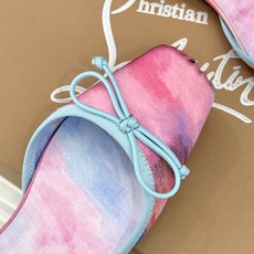 ChristinLouboutin/CL26WF新品 猪鼻子蝴蝶结高跟凉鞋 在时尚的舞台上CL始终是璀璨的明星 而这款猪 ChristinLouboutin/CL26WF新品 猪鼻子蝴蝶结高跟凉鞋 在时尚的舞台上CL始终是璀璨的明星 而这款猪