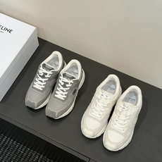 360Celin*·26s 春夏新款 透气网面设计老爹鞋 这双老爹鞋是Celine将巴黎左岸那份不刻意的精致,与九十年代 360Celin*·26s 春夏新款 透气网面设计老爹鞋 这双老爹鞋是Celine将巴黎左岸那份不刻意的精致,与九十年代