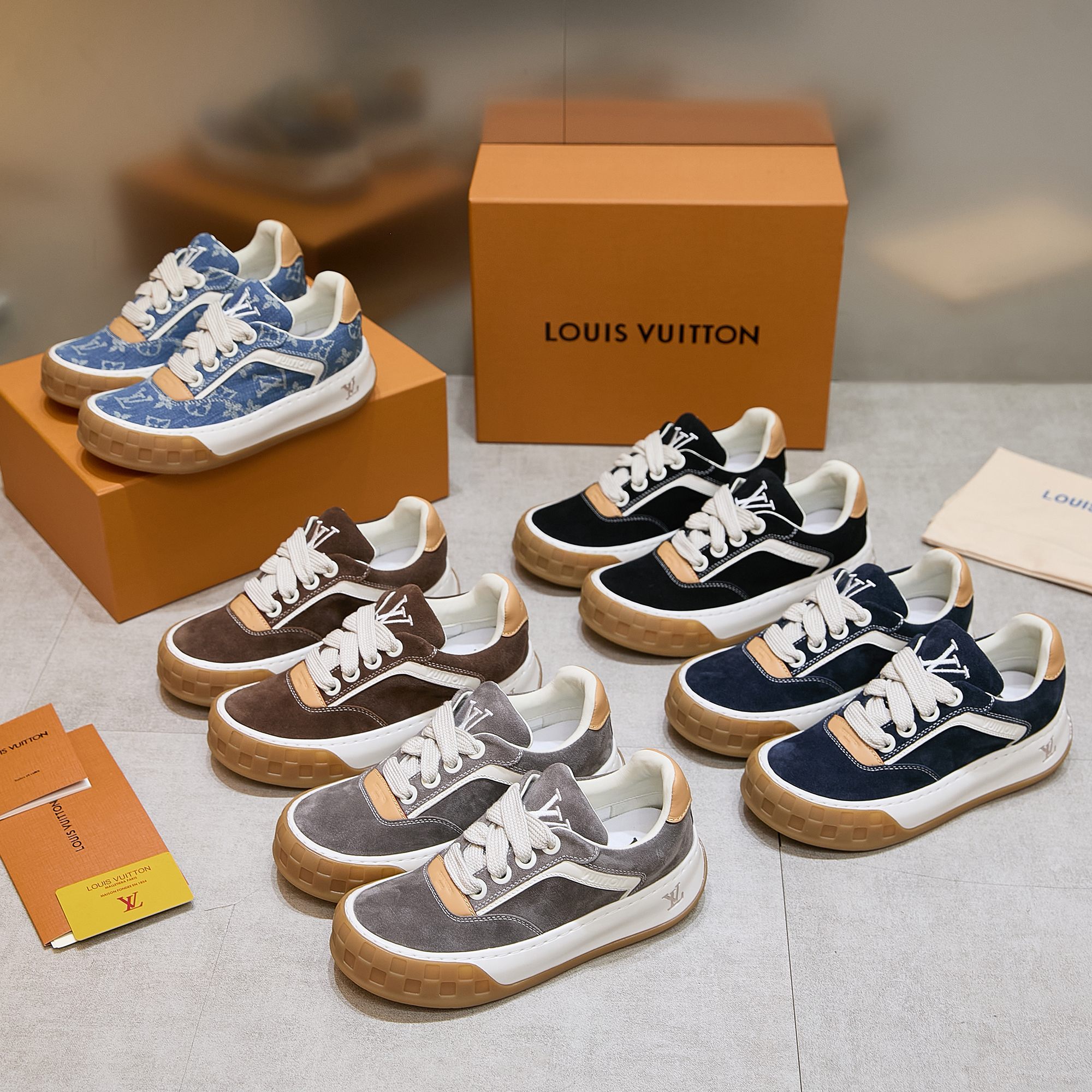 NO:678918,26 new pure original development couple models 36-45, casual shoes/sports shoes, sneakers1986090926新款纯原版开发情侣款36-45,休闲鞋/运动鞋,sneakers,Women's Shoes