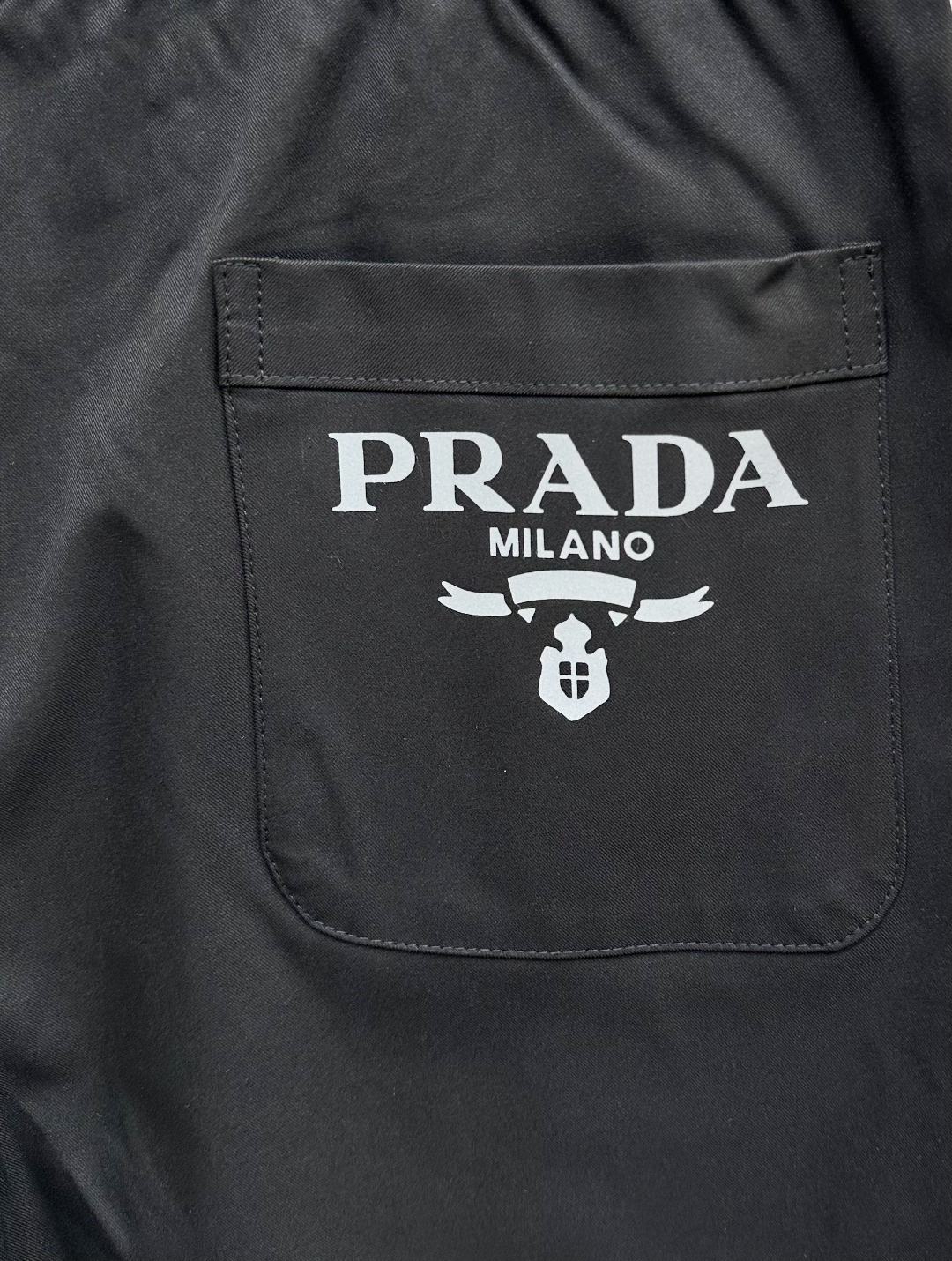 Men's Reflective Logo Print Black Twill Cotton Drawstring Shorts 7 o 1ir9r3tnm19jq1am61hlvpoqtcq3r