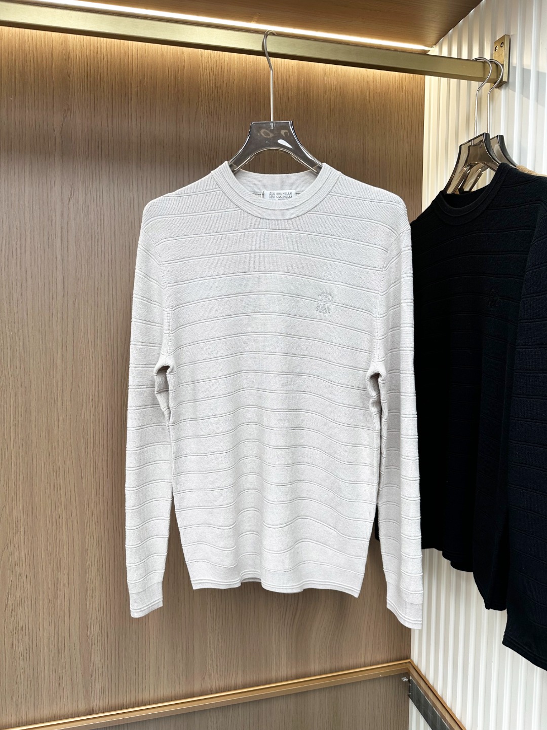 NO:681344,Gray details~,,19860909灰色细节~,,,Men's clothing