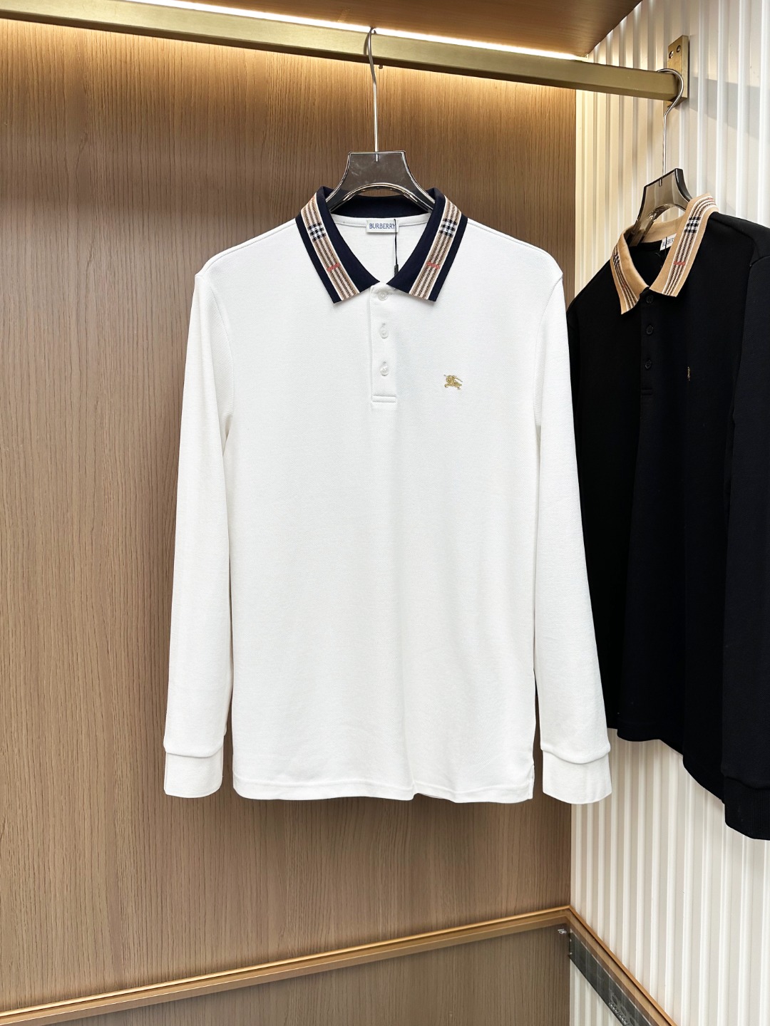 NO:681336,White details~,,19860909白色细节~,,,Men's clothing