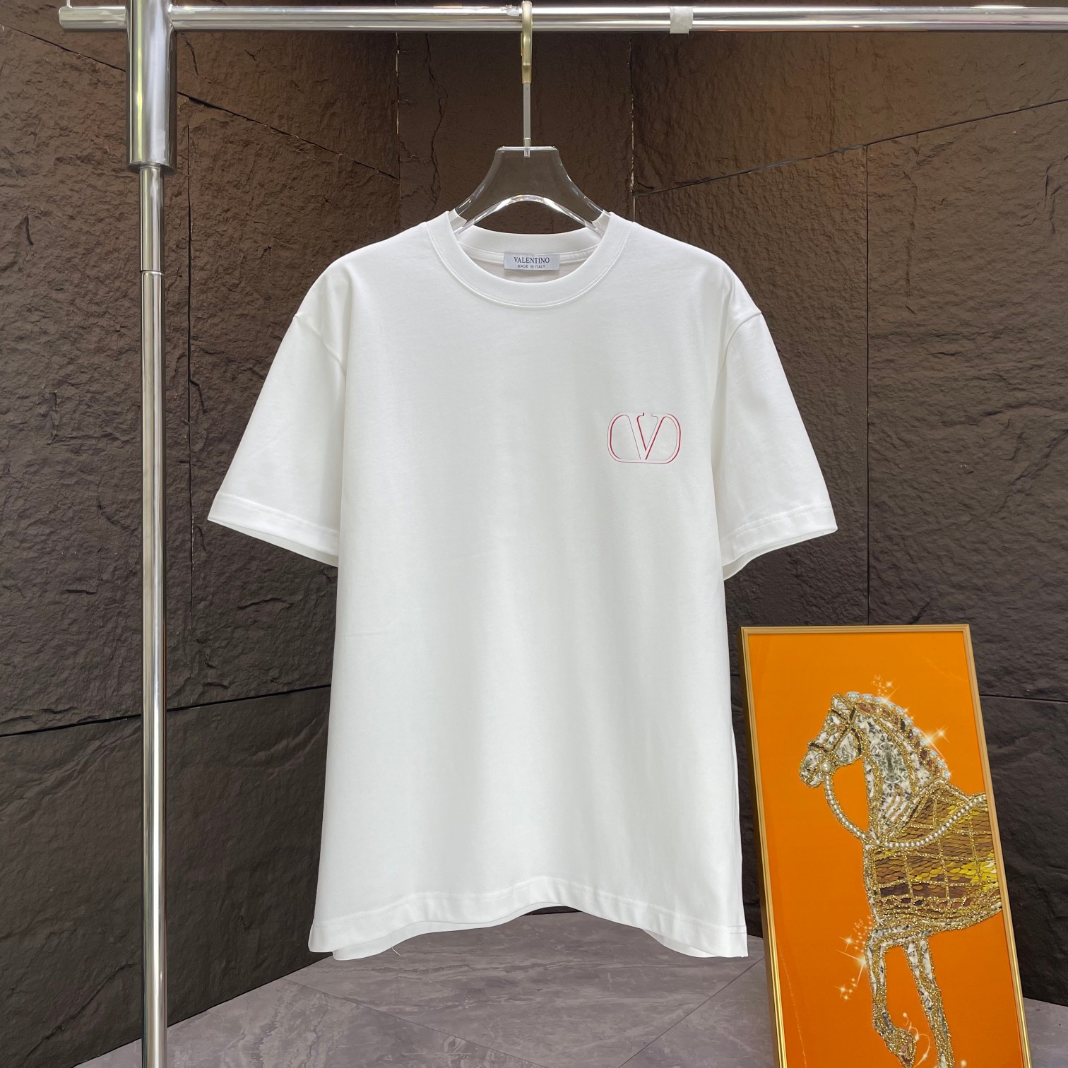 VALENT* Valentino* Nueva temporada primavera/verano 2025, camiseta de manga corta de algodón pesado con estam…