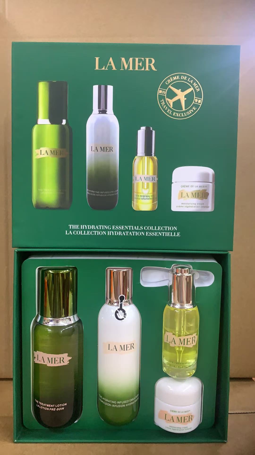 85! (Nota de pedido: set de cuatro piezas de loción y leche de La Mer) Set de cuatro piezas de loción y leche de La Mer…