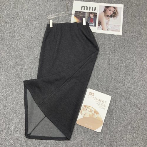Elegant Wool Blend Midi Skirt with High Slit, Versatile and Warm 1 Elegant Wool Blend Midi Skirt with High Slit, Versatile and Warm