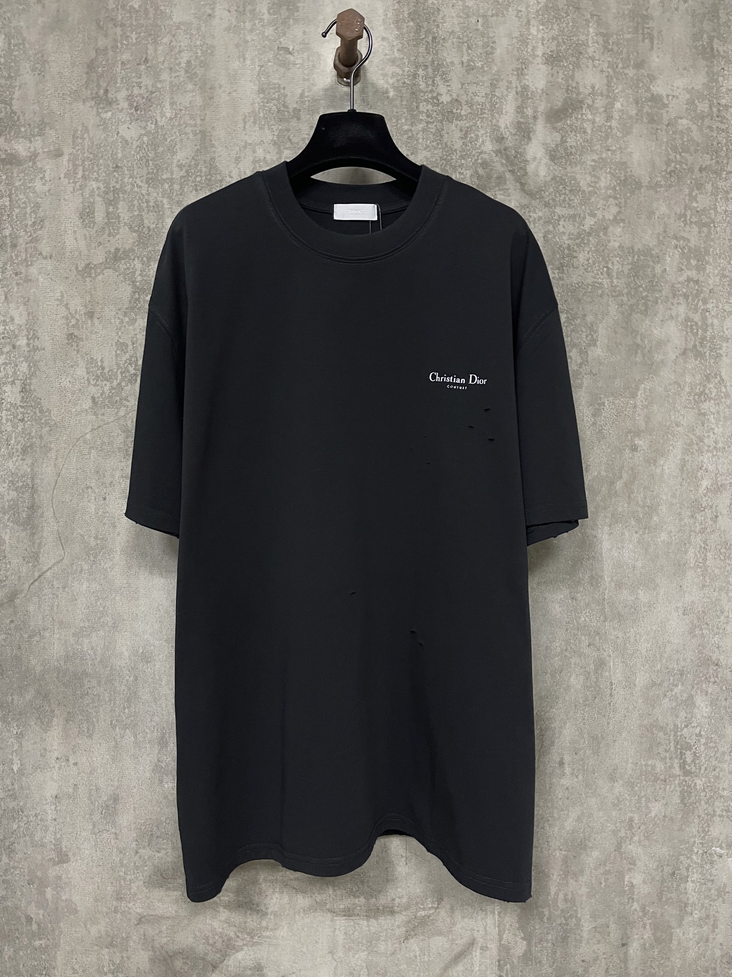 Dior Dior迪奥25ss CD铃兰印花做旧破洞短袖T恤