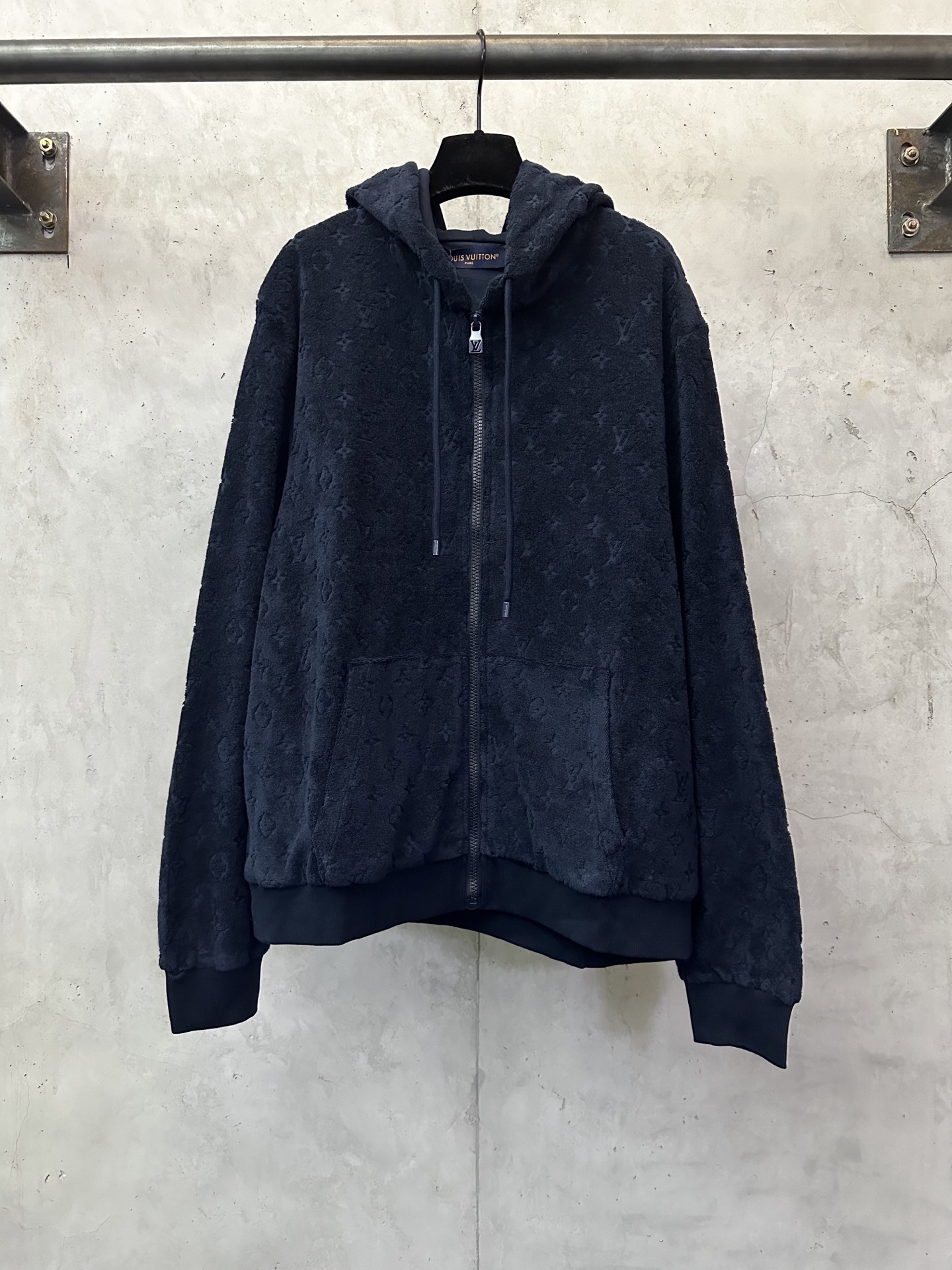 P280 Sudadera con capucha y cremallera de rizo LOUIS VUITTON 25SS LV Tejido: Tejido de rizo jacquard personalizado Tela…