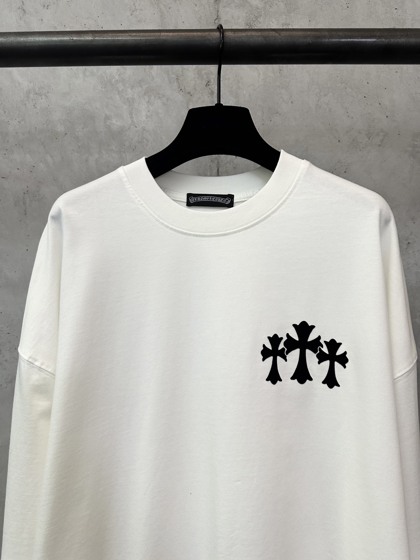 Chrome Hearts 25ss Logo Long Sleeve T-Shirt, Cotton, Unisex 3 i1758109149082 9779 0 2