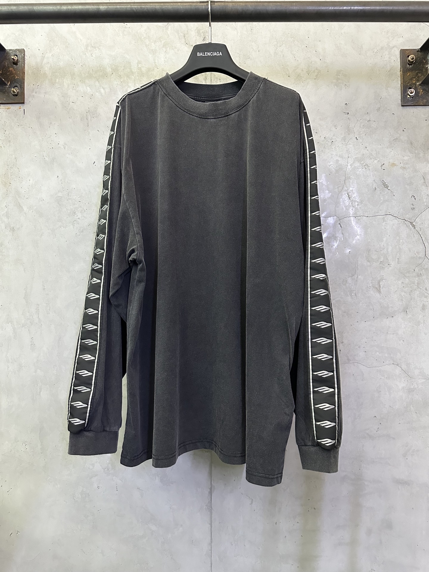 Balenciaga Balenciaga 巴黎世家 25ss 3B提花串标长袖T恤