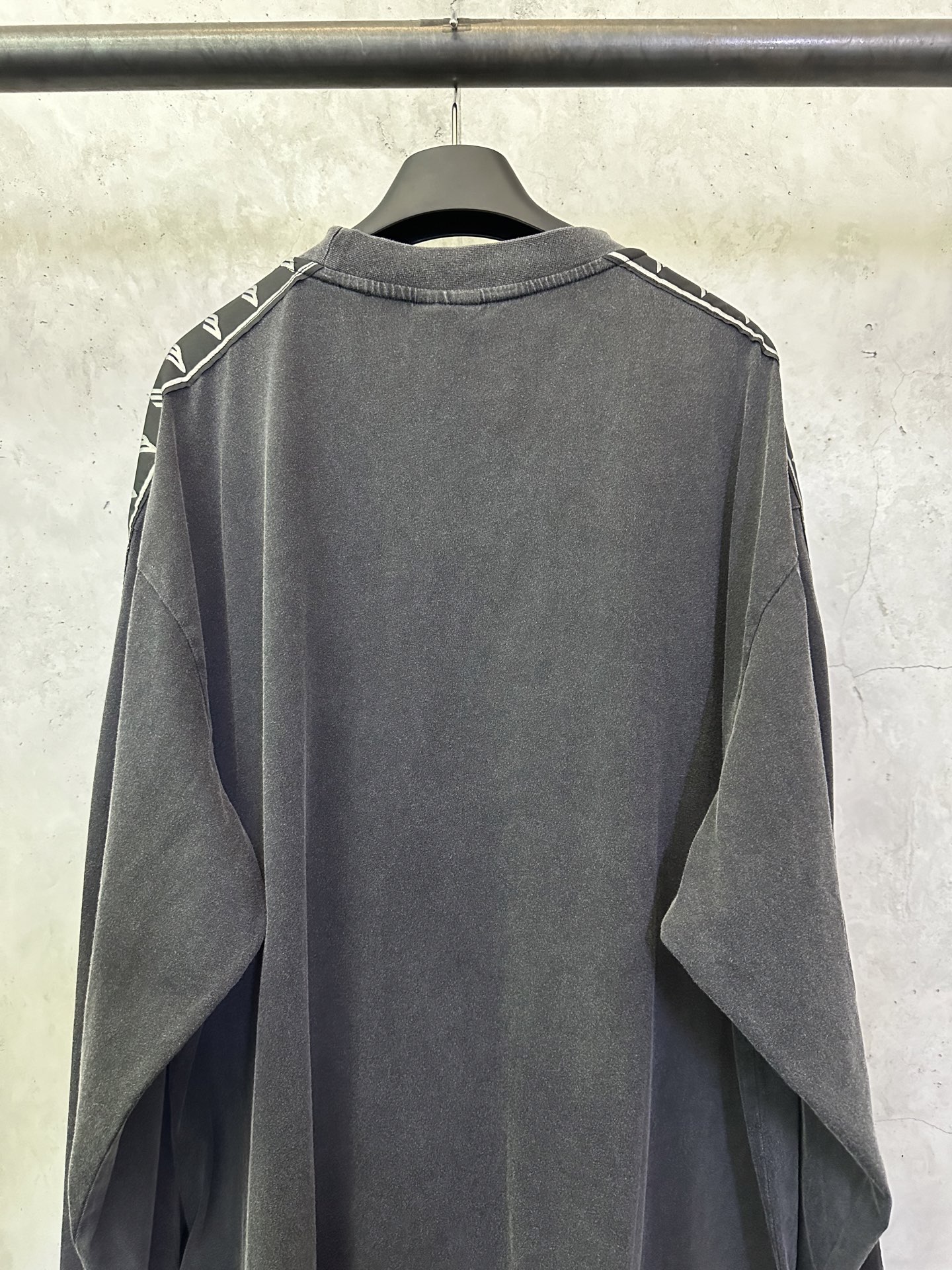 Balenciaga Balenciaga 巴黎世家 25ss 3B提花串标长袖T恤