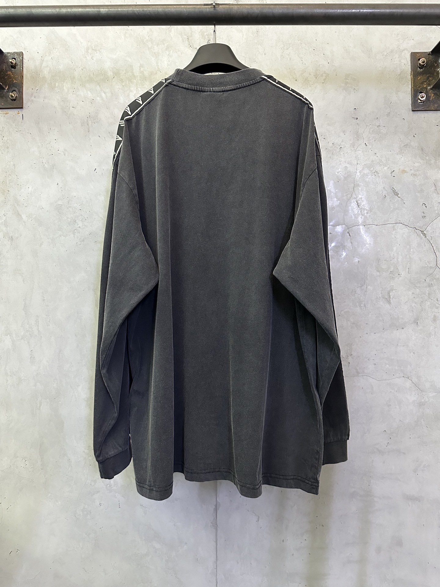 Balenciaga Balenciaga 巴黎世家 25ss 3B提花串标长袖T恤