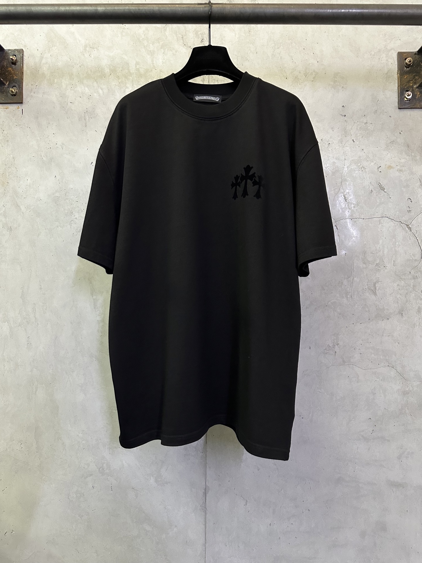 Chrome Hearts Chrome Hearts 克罗心 25ss 十字架植绒印花圆领短袖T恤